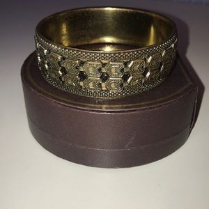 Black and Gold Thick Metal Bracelet